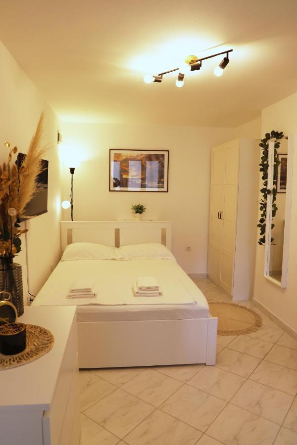Ap Apartment Ragusa Esterno foto